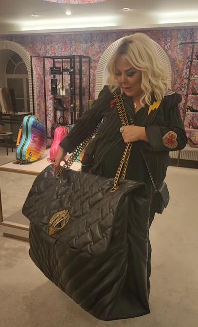 Safiye Soyman da çantayı görünce şaştı kaldı Benim boyumdan büyük