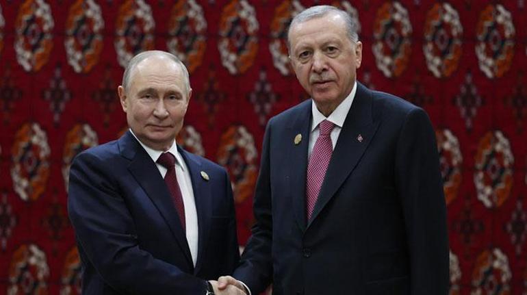 Türkmenistanda diplomasi trafiği Erdoğan ile Putin görüştü