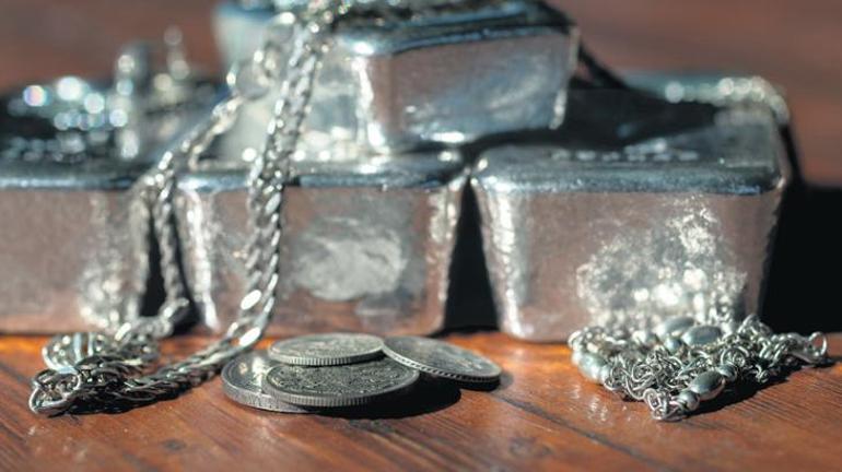 Rekor sonrası gözler gümüş fonlarında