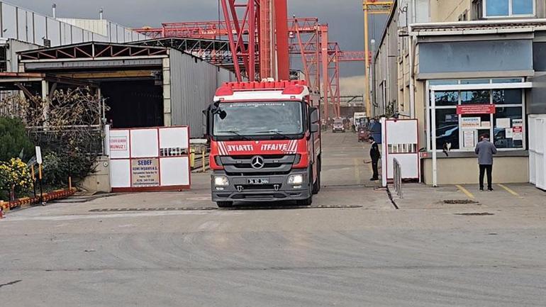 Tuzla’da tersanede iskele çöktü! 2 işçi yaralandı 1 Tuzla’da tersanede iskele çöktü! 2 işçi yaralandı 1