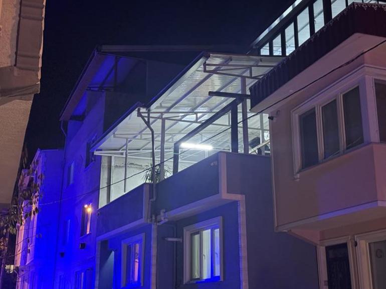 Eve giren yakınları dehşete düştü Baba asılı halde kızı yatağında ölü bulundu