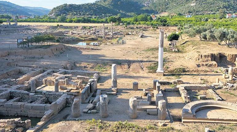 Bilgeliğin öncüsü, kehanetin sessiz yüzü: Klaros