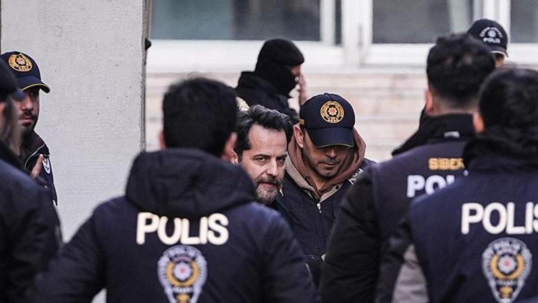 SON DAKİKA... Futbolda bahis ve şike soruşturmasında Erden Timur'un ifadesi ortaya çıktı - 
                    1. Resim