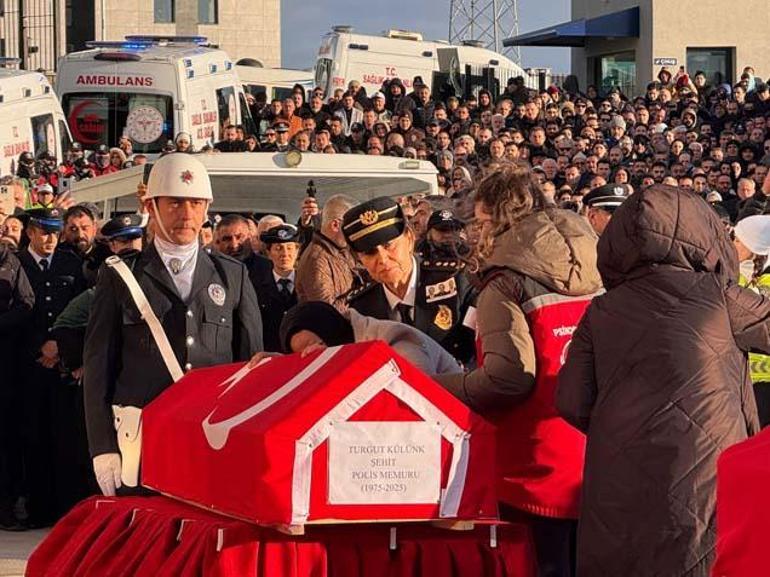 Türkiye şehitlerini uğurluyor Bakan Yerlikaya: Bu vatanı terörle dize getirmeye çalışanlara fırsat vermeyeceğiz