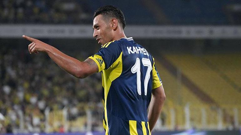 Fenerbahçede İrfan Can Kahveciye İstanbul ekibi talip oldu