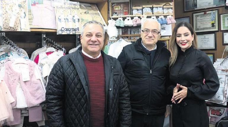 Kepenkler iniyor müzik yükseliyor