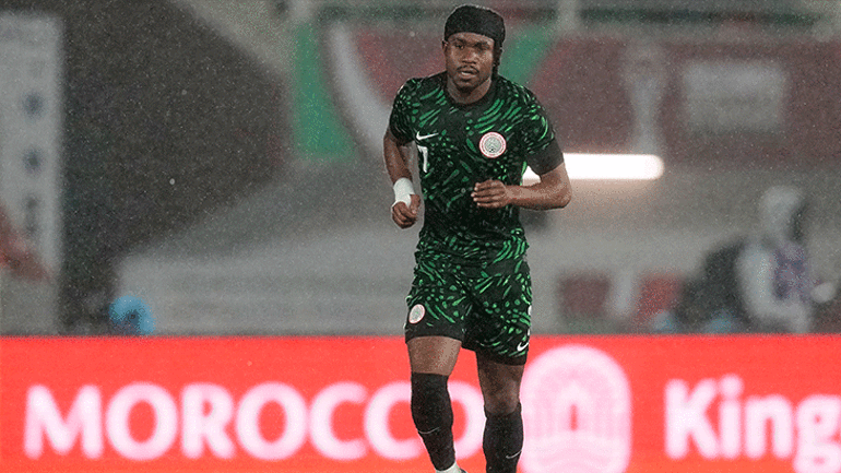 İşte Hakan Çalhanoğlunun maliyeti Galatasarayda 48 saat içerisinde bir transfer bitirilecek