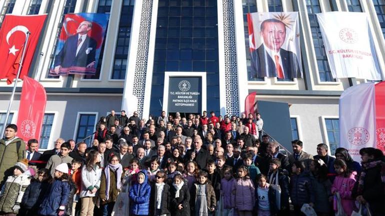 Bakan Ersoy: Son 8 yılda 221 yeni kütüphane hizmete açıldı