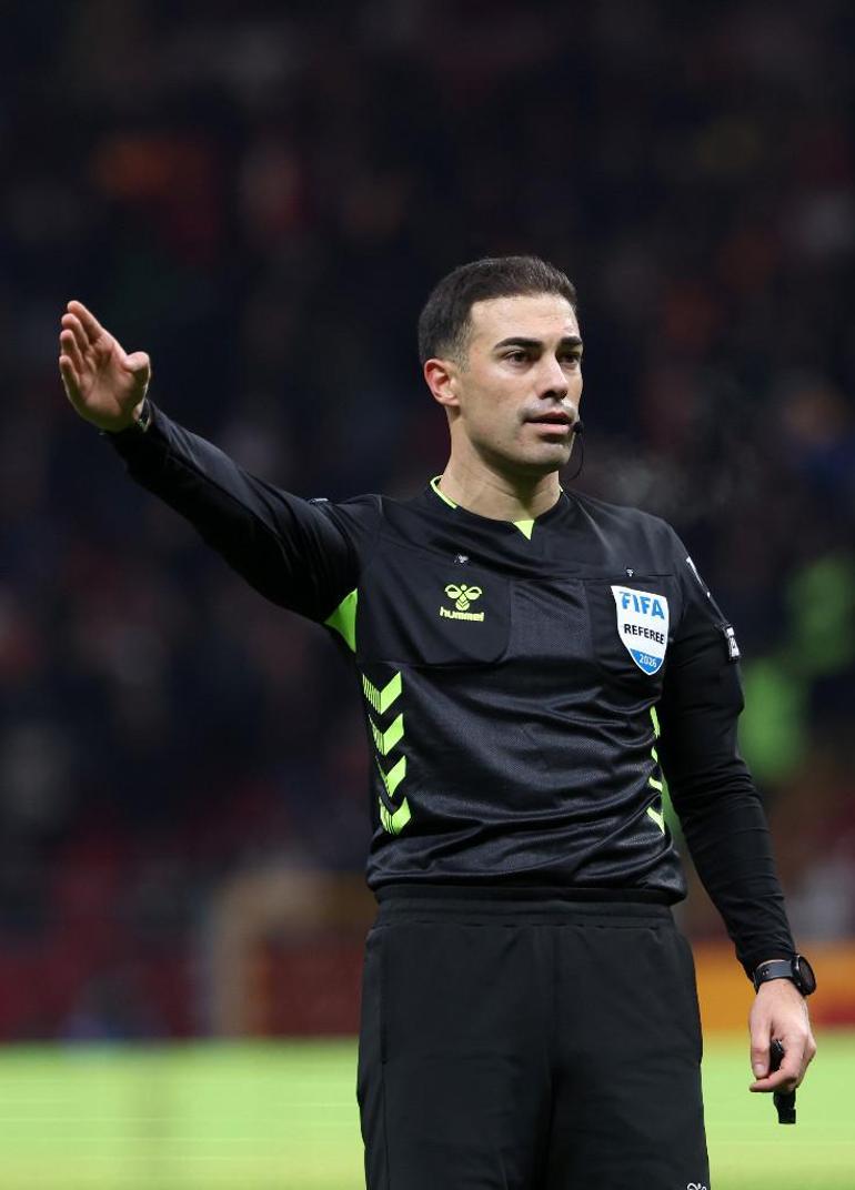 Galatasarayda Okan Buruktan transfer açıklaması: Başkanımızla bir araya geleceğiz