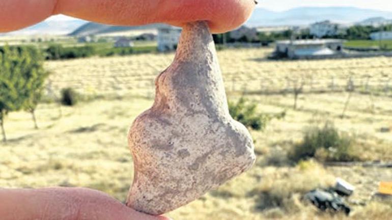 Obsidiyen yataklarının merkezinde yerleşik bir topluluk: Sırçalıtepe