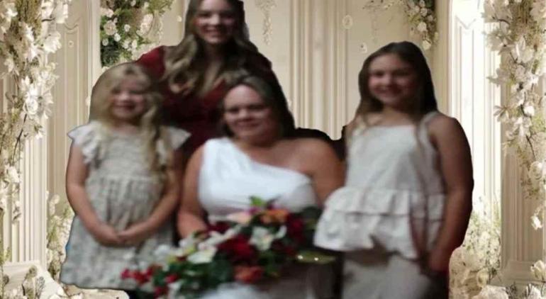 Düğün fotoğraflarını görünce şok oldular Ücretsiz hediye alay konusu oldu...