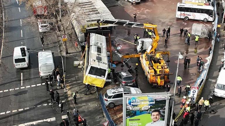 Esenlerde korkutan görüntü İETT otobüsü otoparka daldı