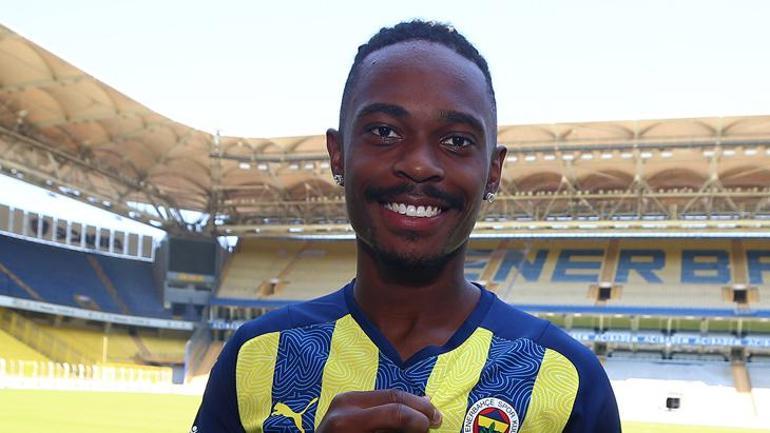 Eski Fenerbahçeli futbolcudan Jose Mourinho için şok sözler Karakter eksikliği vardı