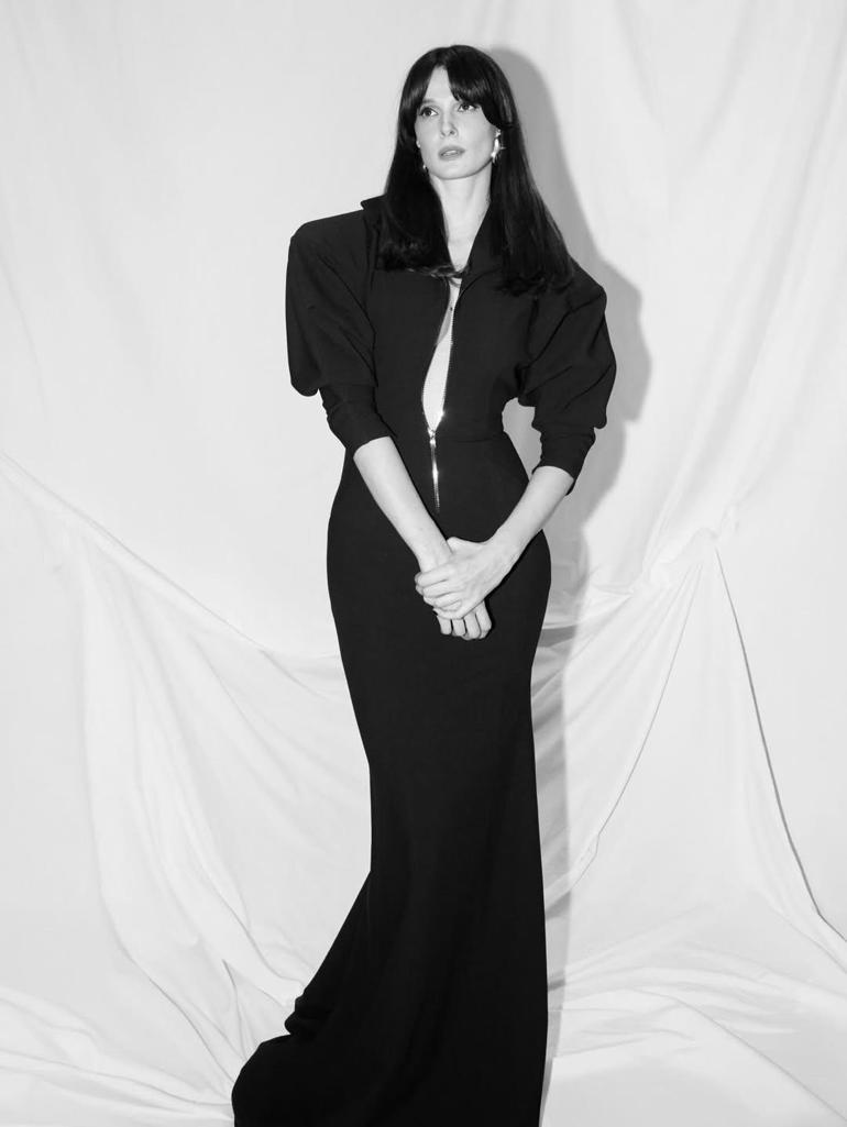 Eşref Rüyanın yıldızı dünyaya açıldı Çido göz kamaştırdı