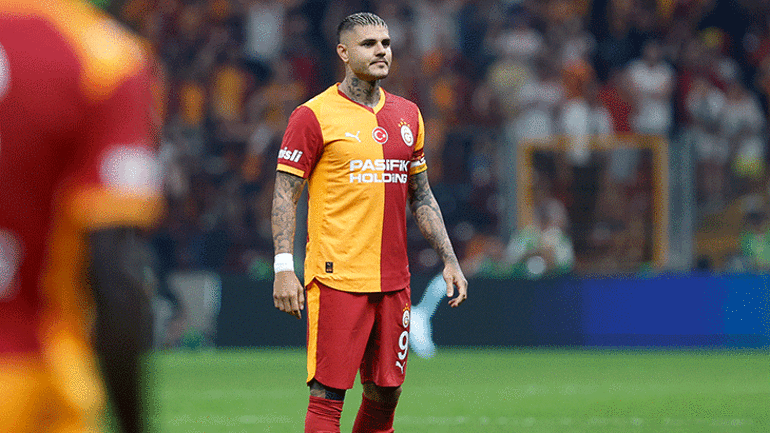 Galatasarayda Ocak ayının ilk transferleri belli oldu Osimhen iki yıldızı ikna etti