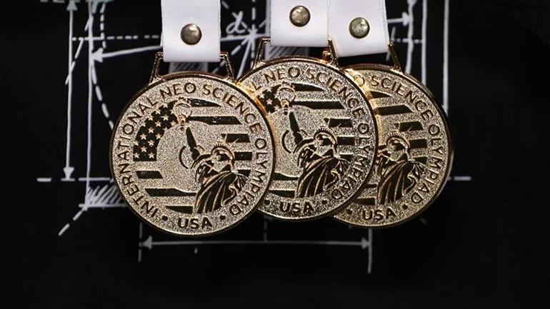 117 ülkeyi geride bıraktı 11 yaşındaki Türk dahi, matematikte dünya birincisi oldu: Hesap makinesi en büyük oyuncağı’