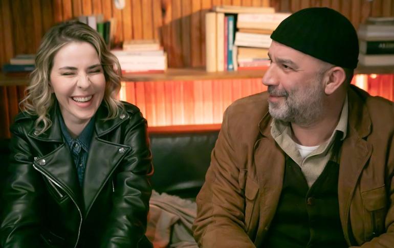 Arka Sokaklarda mutlu aile tablosu