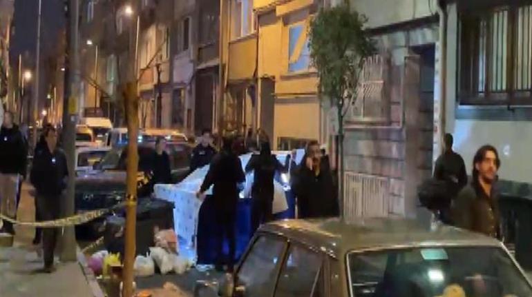 SON DAKİKA İstanbul Şişlide çöp konteynerinde başı olmayan kadın cesedi bulundu