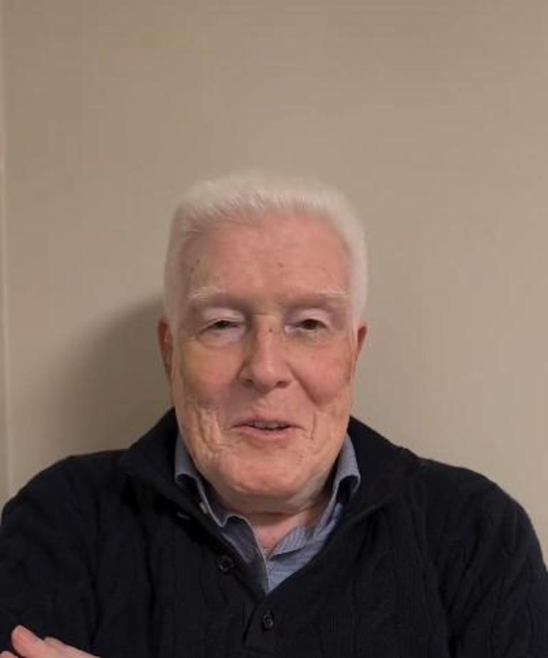 Haldun Dormene veda Cenazede usta oyuncu İzzet Günay fenalaştı