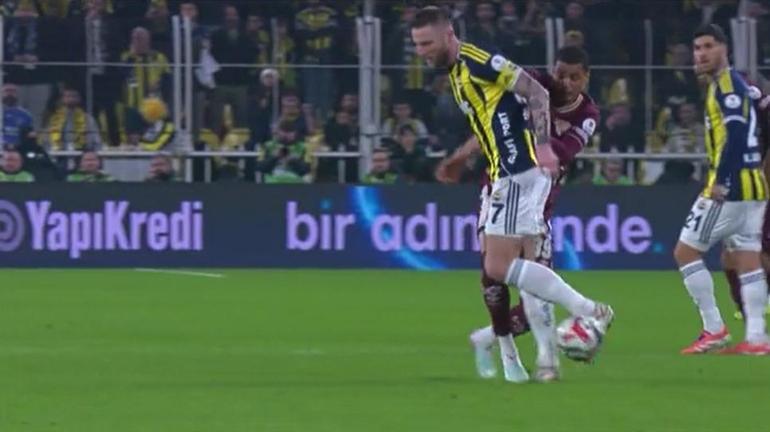 Fenerbahçe - Göztepe maçının tartışmalı pozisyonlarını eski hakemler değerlendirdi Skriniara sarı verilmemesi kabul edilemez