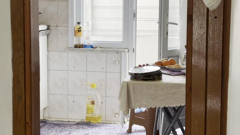 Bağcılar’da facia: Aynı evde 3 kişi hayatını kaybetti Ekipler eve balkondan girdi