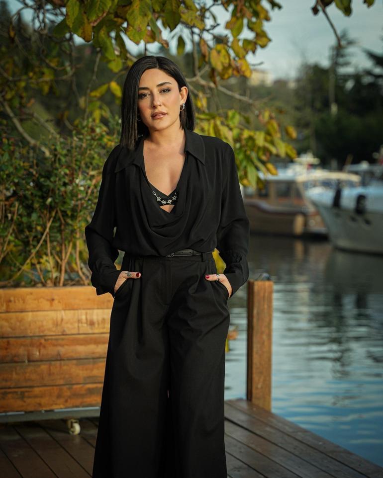 Melek Mosso hayranlarını endişelendirdi Sahnede fenalaştı