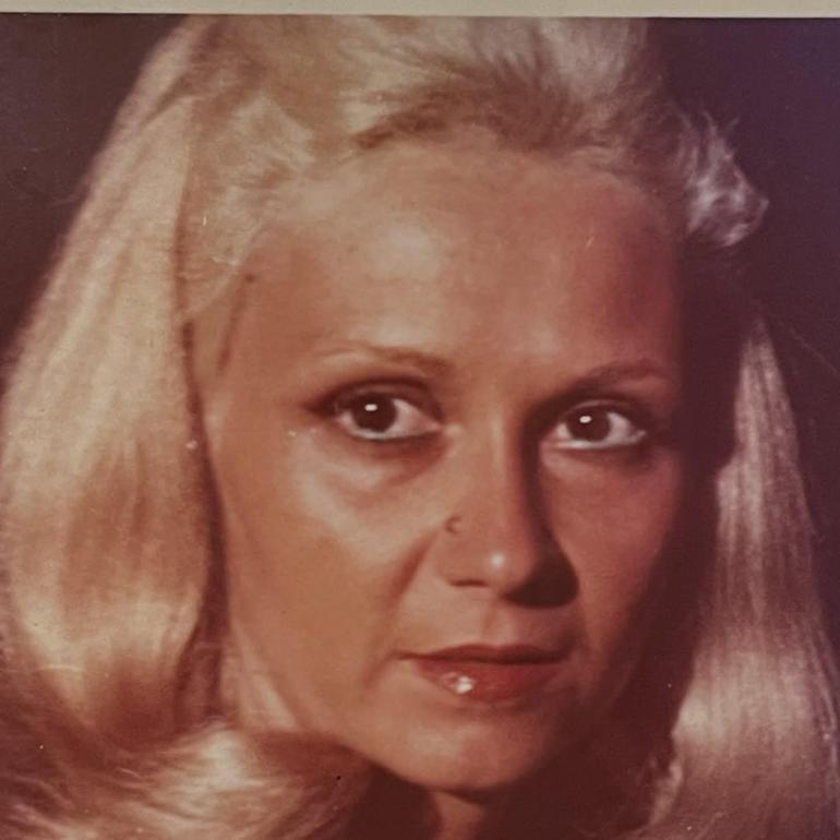 Pınar Altuğ ve Yağmur Atacanın kızları 17 yaşında Küçük meleğimsin