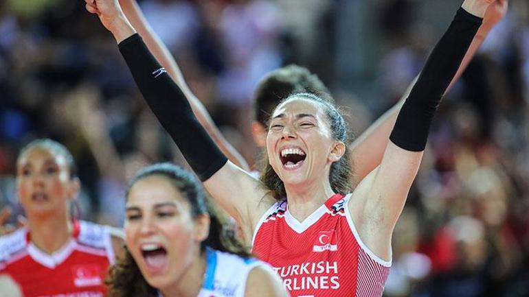 Fatma Şekerci yıllar sonra anlattı: Milli takım ile Meksikada nezarethaneye girdik | Polonya maçını unutamıyorum