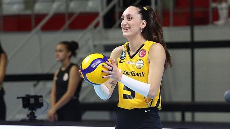 VakıfBanktan Galatasaraya transfer 3 milli yıldızla anlaşma sağlandı