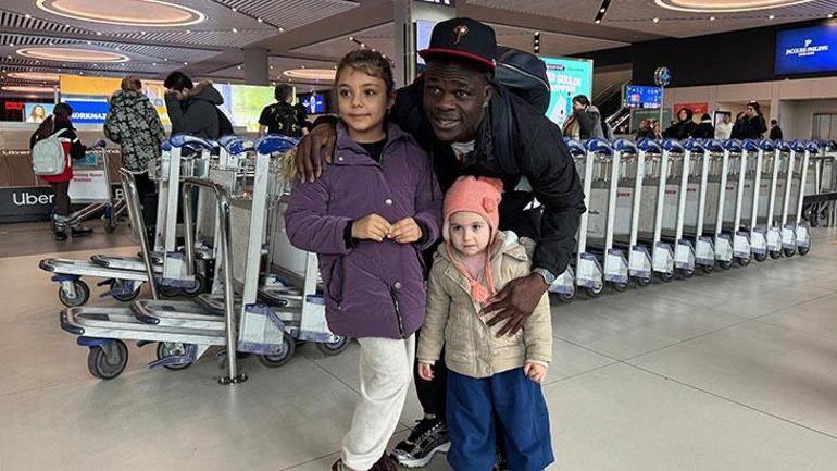 Beşiktaşın yeni transferi Olaitan, İstanbula geldi