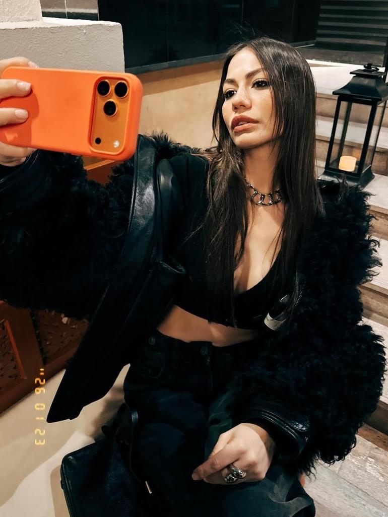 Demet’in siyah rüyası Eşref Rüya’nın yıldızı sosyal medyada da zirvede