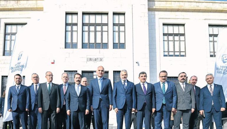 Hatay’da tarihi eserler aslına dönüyor