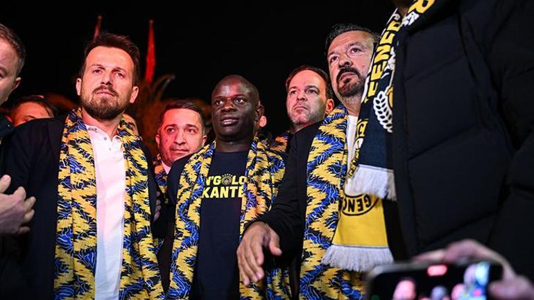 NGolo Kantenin Fenerbahçeye transferi Fransız basınında Bazı hikayeler zaman alır