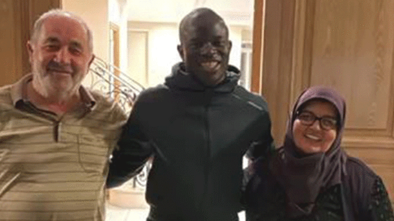 Fenerbahçenin yeni transferi Kante ile samimiyeti gündem olan Hatun teyze: Evimize geliyor, yemek yiyor