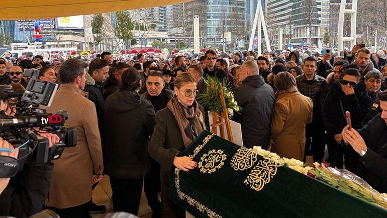 Fatih Ürek’in cenazesi sonrası Armağan Çağlayanın başörtüsü sözlerine Pınar Altuğdan cevap: Ben başını kapatmayanlardanım