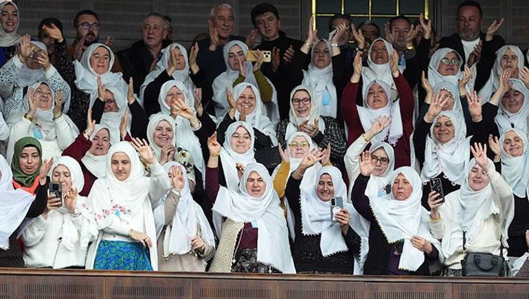 Son dakika... Cumhurbaşkanı Erdoğandan Özele mesaj tepkisi: Meyhane jargonuyla siyasetçilik oynamaktan vazgeç