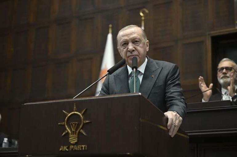 Son dakika... Cumhurbaşkanı Erdoğandan Özele mesaj tepkisi: Meyhane jargonuyla siyasetçilik oynamaktan vazgeç