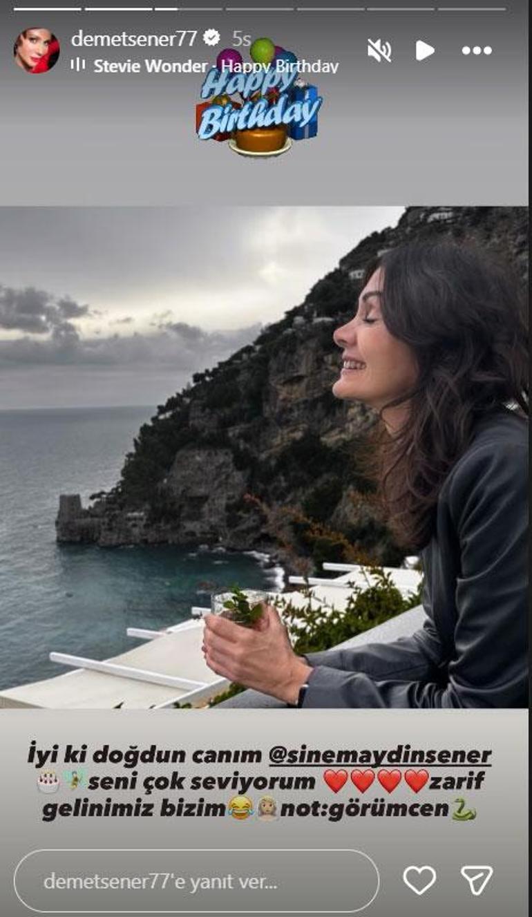 Demet Şenerden gelinine ‘yılanlı’ kutlama