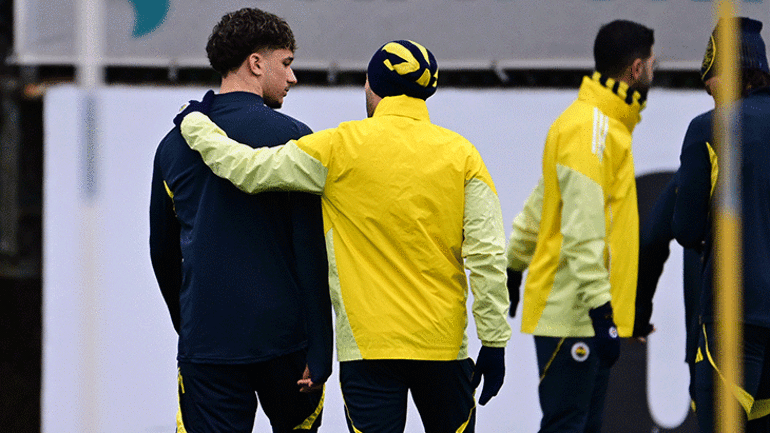 Fenerbahçede Çağrı Hakan Balta sürprizi Antrenmanda ortaya çıktı