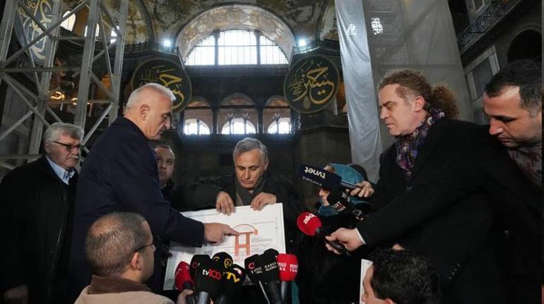 Bakan Ersoy: Tarihin en kapsamlı restorasyon projesi uygulamaya alındı