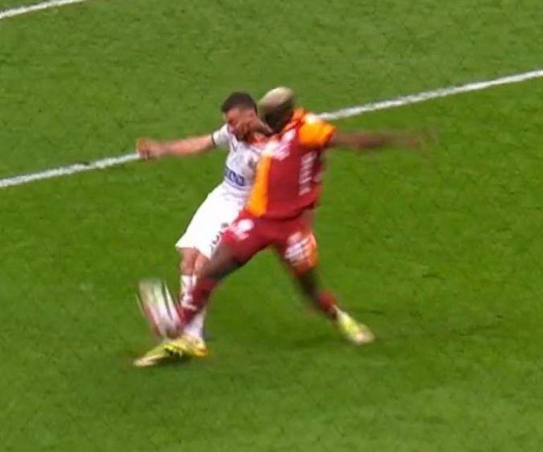 Maçta kritik pozisyon Galatasaraydan penaltı tepkisi