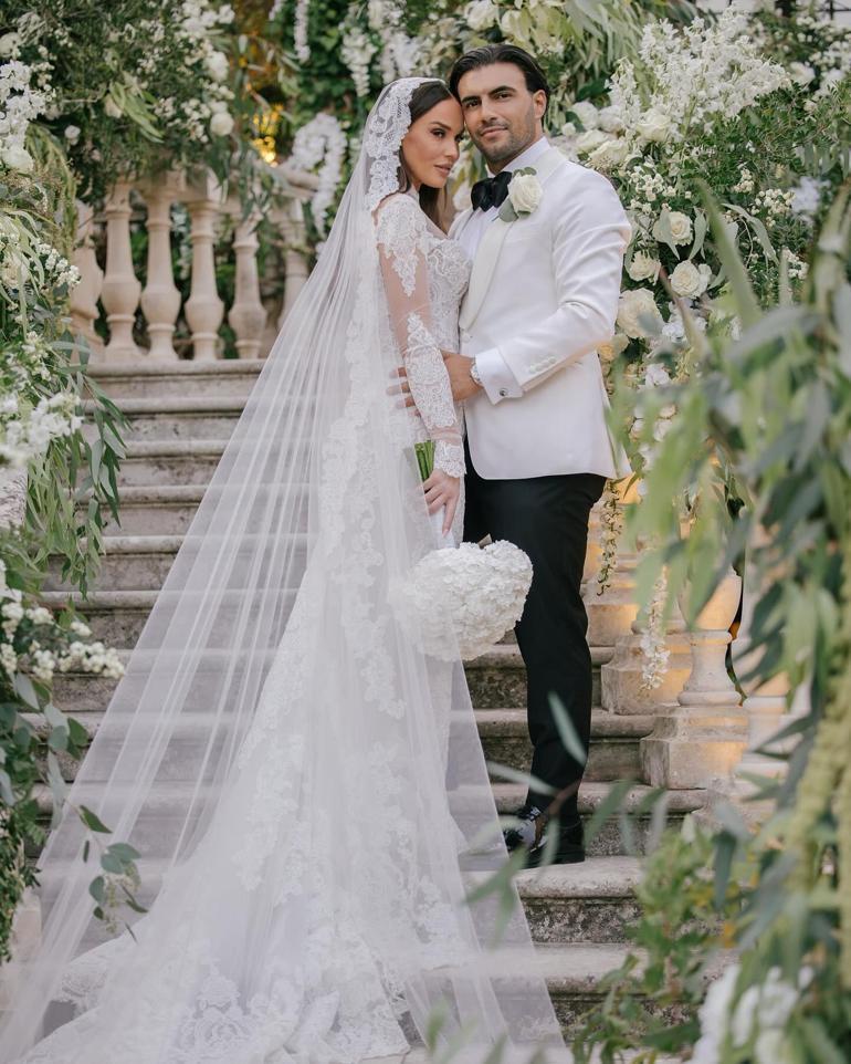 Dubaide panik: İran f&uuml;zesi l&uuml;ks otele isabet etti &Uuml;nl&uuml; isimler mahsur kaldı