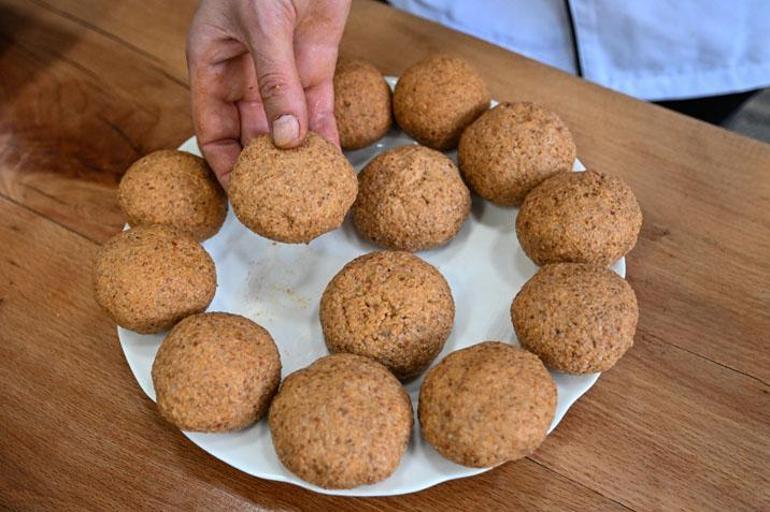 Coğrafi işaretli Adana içli köftesi neden kızartılmıyor İşte ramazan sofranızı lezzetlendirecek yöresel tarif