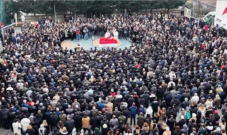 FATMA NUR ÇELİK KİMDİR, NEDEN ÖLDÜ Öğretmen Fatma Nur Çelik olayı nedir, ne oldu Öğretmeni bıçaklayan öğrenci tutuklandı mı