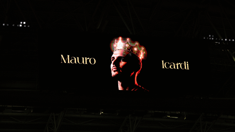 Galatasarayda Mauro Icardi için transfer gerçeği Menajeri resmen açıkladı