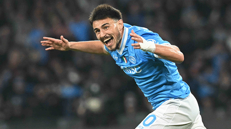 Eski Fenerbahçeli yıldıza büyük övgü Heykelini dikmeliyiz