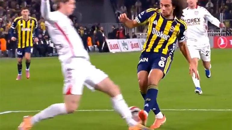 Fenerbahçe - Samsunspor maçının tartışmalı pozisyonlarını eski hakemler değerlendirdi Futbol böyle oynanmaz