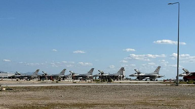 Son dakika... MSB: KKTC’ye 6 adet F-16 ve hava savunma sistemleri konuşlandırıldı