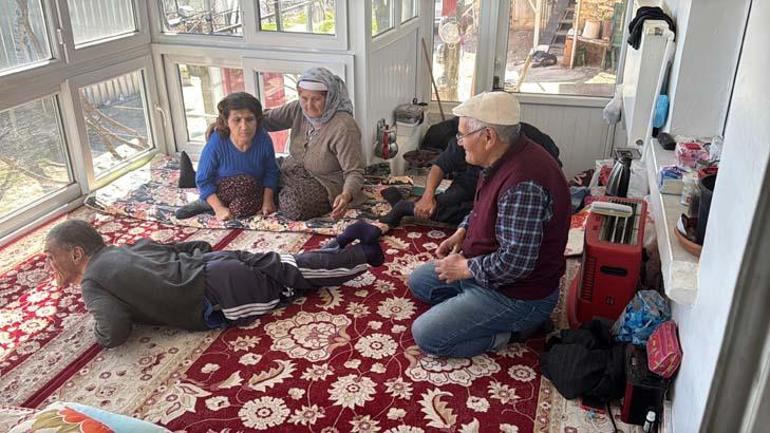 52 yıldır hayatını engelli çocuklarına adadı: Ben kaderime razıyım