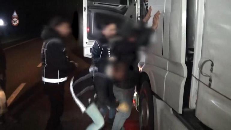 İstanbulda 4 tırda 527 kilo 475 gram uyuşturucu ele geçirildi